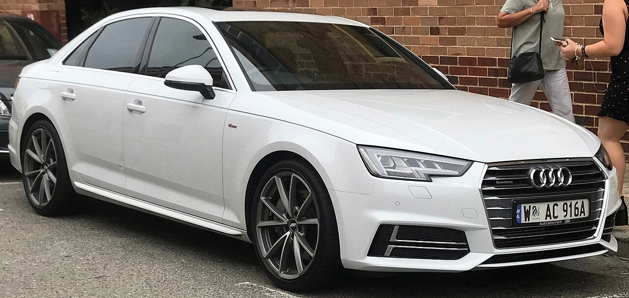 AUDI User and maintenance manuals