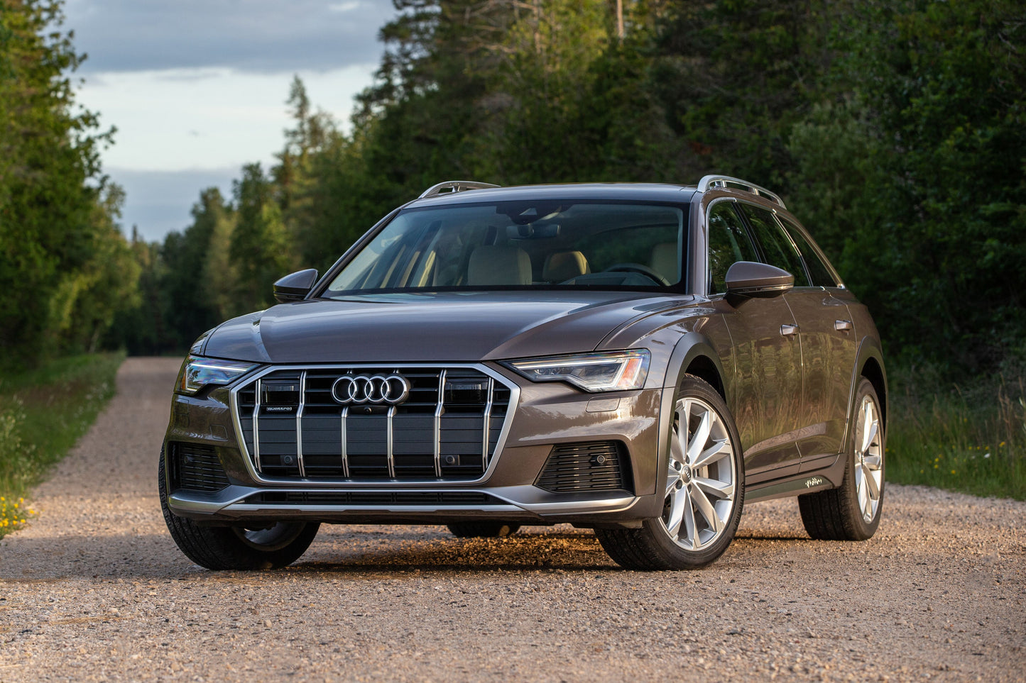 AUDI User and maintenance manuals