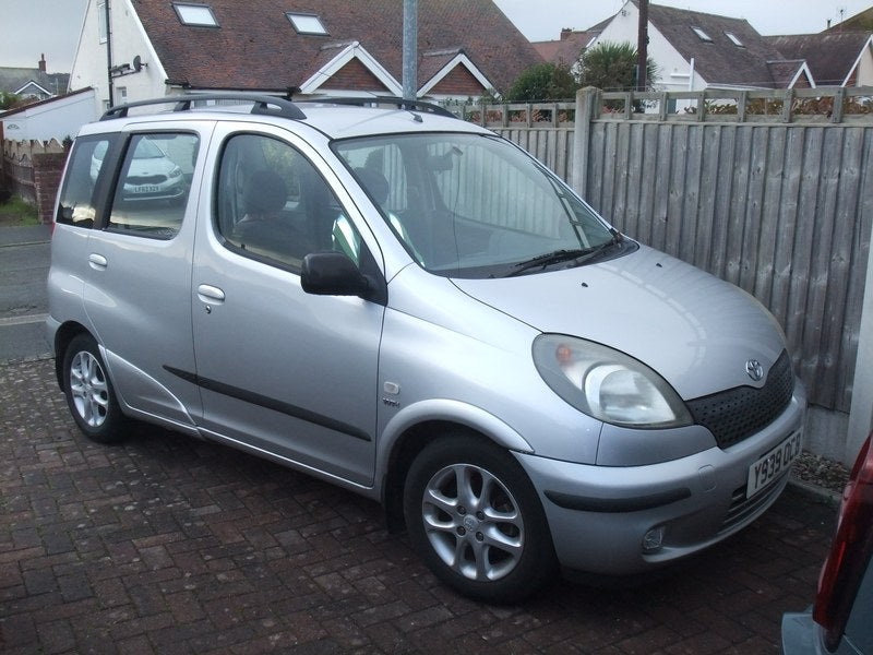 Workshop Manual TOYOTA YARIS VERSO 1999-2005